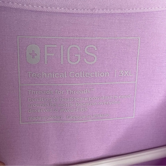 Figs Rafaela Oversized Scrub Top 3 Pocket Healthcare in Lavender Purple 3XL - Picture 9 of 12
